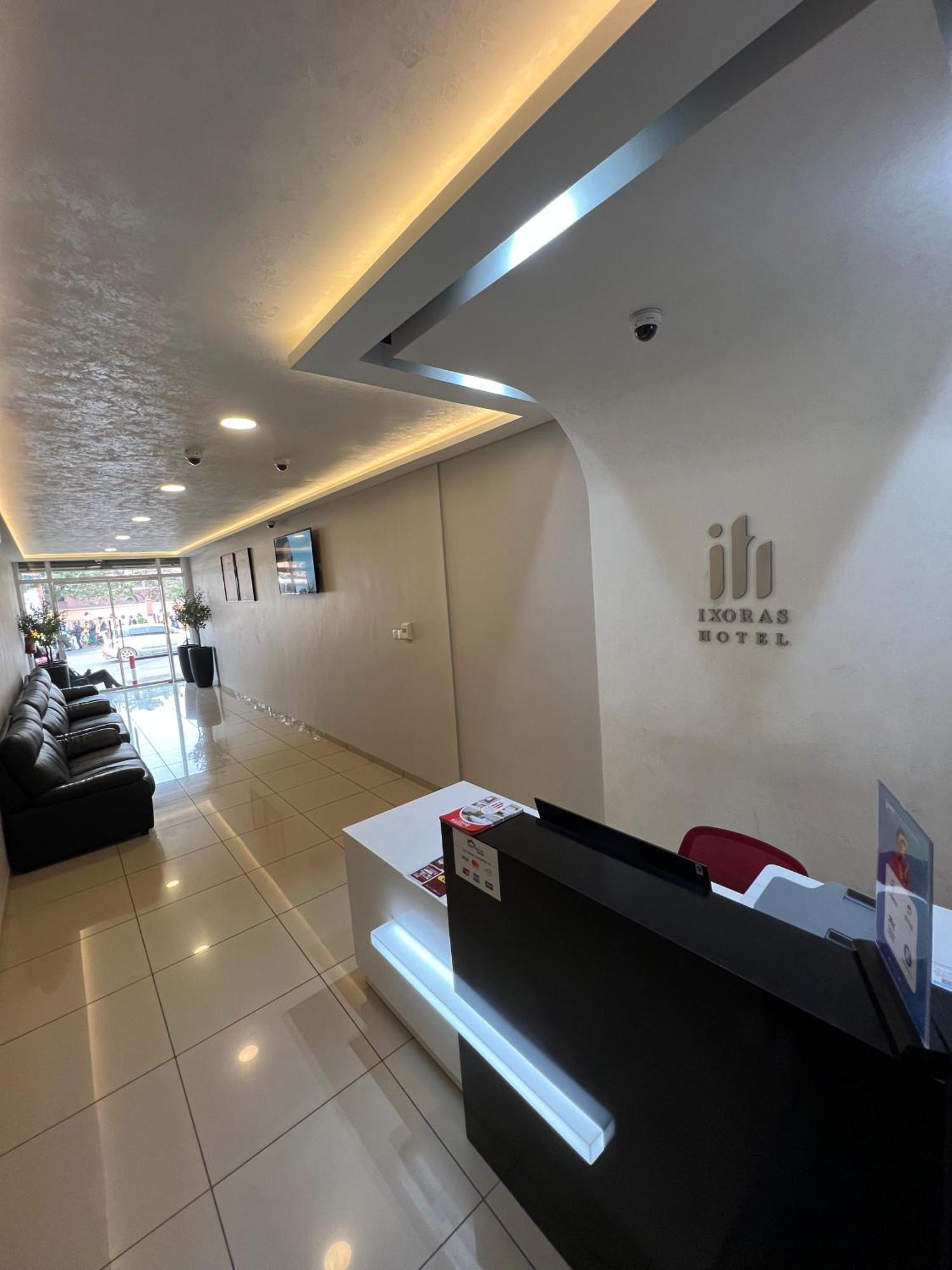 Ixoras Hotel Victoire كينشاسا المظهر الخارجي الصورة
