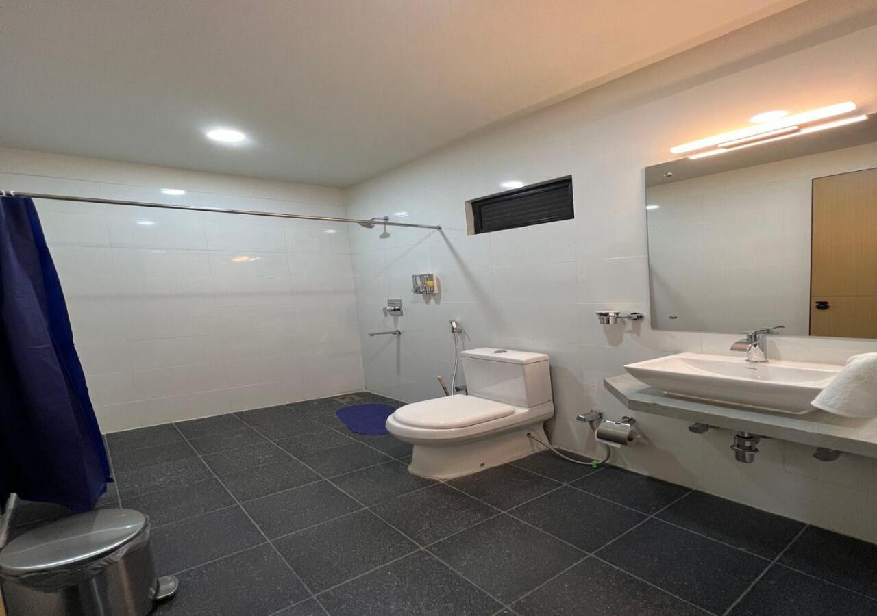 Ixoras Hotel Victoire كينشاسا المظهر الخارجي الصورة
